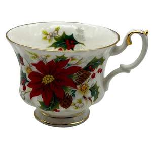 Royal Albert Christmas Poinsettia Teetasse Bone China England - Bild 1 von 8