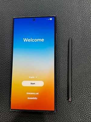 Samsung Galaxy S24 - 256 GB - Onyx Black (Unlocked) - Image 1 of 4