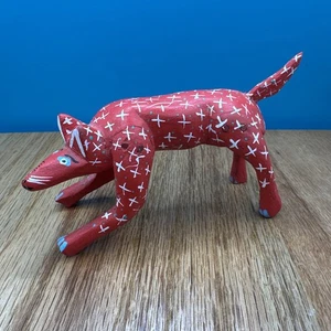 Old hand carved Alebrijie Dog Cat like Animal Oaxaca Mexican 4.5” - Picture 1 of 9
