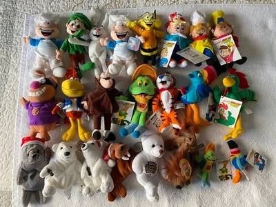 Lot of 23 General Mills Breakfast Pals, Kelloggs Bean Bag Breakfast Bunch & More - Image 1 of 4