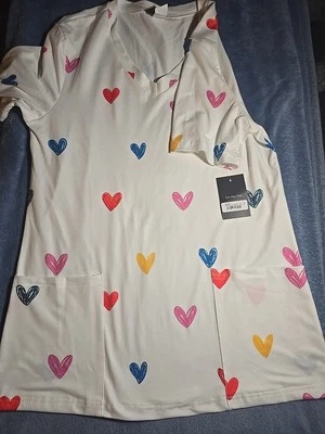 QuoiaAngel Scrubs - Heart Print Top - Size: Small **NEW W/TAGS** - Image 1 of 3