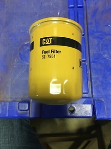 CAT, Caterpillar, Fuel Filter Element, part # 5I-7951 - Picture 1 of 4