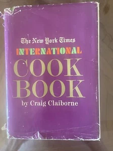 New York Times International Cookbook Hardcover Craig Claiborne Not A Mark In It - Bild 1 von 8