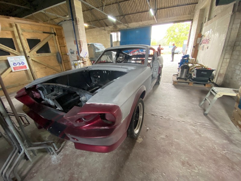 Ford Mustang GT Fastback Eleanor recreation