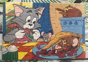 PUZZLE TOM und JERRY '' COMIC '' (35 Teile) - Bild 1 von 8