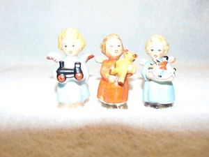 Vintage Set Of 3 Goebel Handarbeit Angels Figurines With Toys Christmas - Picture 1 of 6