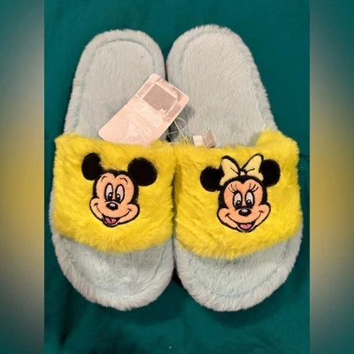 NWT Disney Parks Mickey & Minnie Mouse Fuzzy House slippers - Image 1 of 2