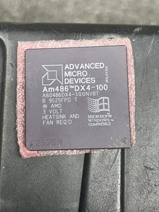 Procesador AMD Am486DX4-100 A80486DX4 100 NV8T Socket 3 Win95 raro de colección - Imagen 1 de 2