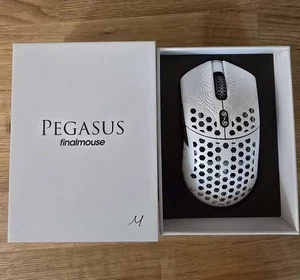 Souris gaming Finalmouse Starlight 12 - Pegasus - Medium, excellent état - Photo 1/9