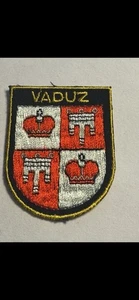 Parche bordado escudo Vaduz - Imagen 1 de 2