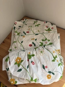 VINTAGE UTICA STRAWBERRY PATCH GREEN RED FLORAL TWIN FLAT SHEET 66 X 92 & FITTED - Picture 1 of 3