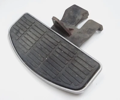 Reposapiés delantero izquierdo para conductor Suzuki Boulevard C50 VL800 2001-2009 OEM 43502-41F11 Foto 1 de 4