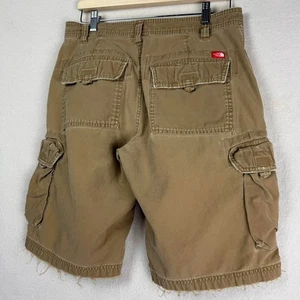 The North Face Khaki Baggy Men's 30" Cargo Shorts - Picture 1 of 8