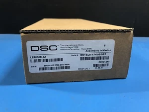 DSC LE4000E-AT Cellular LTE Universal Wireless Alarm Communicator - Picture 1 of 3