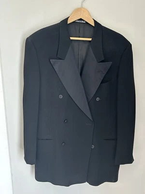 Blazer Esmoquin Giorgio Armani Le Collezioni Negro Sólido Doble Pecho Italia 44R Foto 1 de 4
