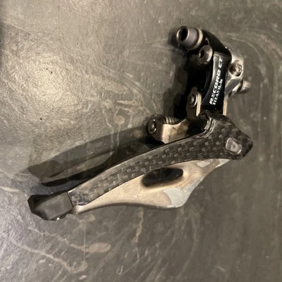 Bicicleta de Carretera Campagnolo Record Desviador Delantero Braze-On Carbono 2x10 Velocidades Foto 1 de 4