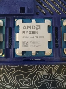AMD Ryzen 5 Pro 8500G 6C/12T 5GHZ CPU - Afbeelding 1 van 1