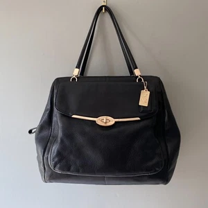 Coach Underarm Shoulder Bag Handbag Black Leather Medium Side Zip Up Clasp Gold - Picture 1 of 11