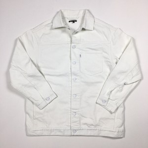 white levis jean jacket