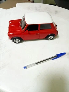 Bburago Mini Cooper scala 1/16 - Foto 1 di 8