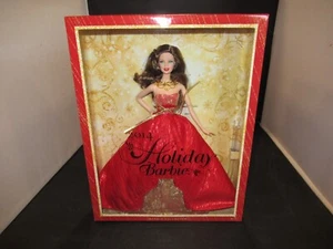 2014 Holiday Barbie Brunette BDH35 - Picture 1 of 6