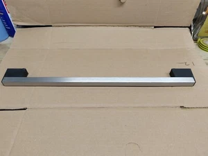 ZANUSSI ZKHNL3X1 GRIFF EDELSTAHL KOMPLETT MIT SCHRAUBEN - Bild 1 von 4