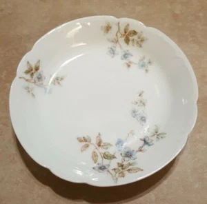 Haviland Limoges China Blue Flower Pattern - Sauce Dish - 4.25" - Scalloped Edge - Picture 1 of 4