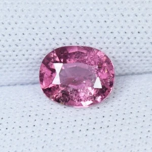 1.23 ct BEST GRADE PURPLE PINK / NATURAL RUBELITE TOURMALINE - Oval Gemstone !! - Picture 1 of 3