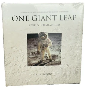 One Giant Leap Apollo 11 Remembered Bizony Piers 9780760337103 NEW HARDCOVER - Picture 1 of 8
