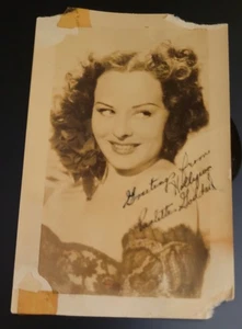 FOTO FIRMADA VINTAGE PAULETTE GODDARD 2,5 por 4 - Imagen 1 de 2