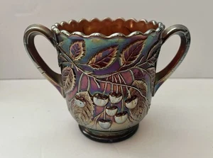 Antigua cuchara "cerezas colgantes" de vidrio de carnaval Millersburg Glass Co. - Imagen 1 de 8