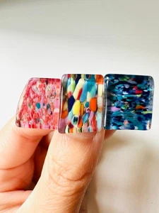 Handmade art glass Brooch pin - Picture 1 of 5