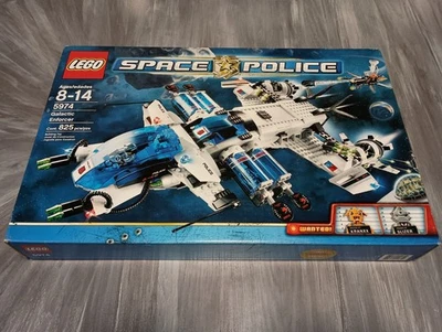 Lego Space Police #5974 Galactic Enforcer   825 pieces! MISB - Image 1 of 4