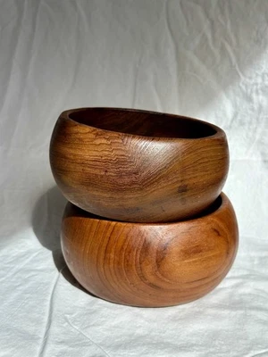 Conjunto pequeno de 2 tigelas de teca vintage - Imagem 1 de 4