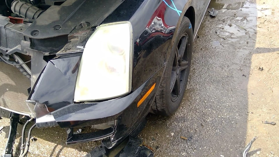 Driver Left Headlight Halogen Fits 05-11 STS 5029439 - Image 1 of 1