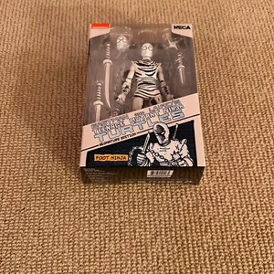 NECA TMNT Figura Teenage Mutant Ninja Turtles Foot Ninja Signature Edition Nuova con etichette - Foto 1 di 4