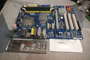 ASRock P5B-DE Rev.1.05 LGA775 Intel Motherboard +CPU E5700 3GHz +RAM 2Gb +I/O - Picture 1 of 9