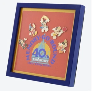 Tokyo Disney Resort 40th anniversary 5 pin badges Mickey memory go around flame - Picture 1 of 3