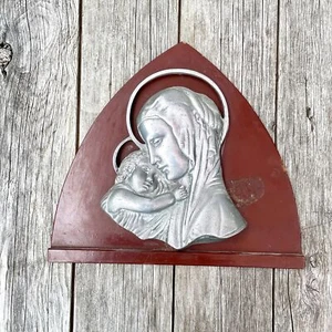 Placa de pared de madera vintage de 13" con aluminio fundido de Madonna e icono infantil pared religiosa - Imagen 1 de 4