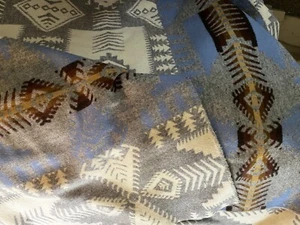 Large Fabric Remnant Wool Blanket Weight Pendleton - Picture 1 of 4