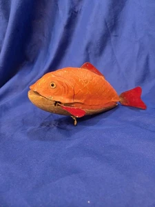 Raro juguete mecánico francés antiguo de carpa de principios del siglo XX - Imagen 1 de 12