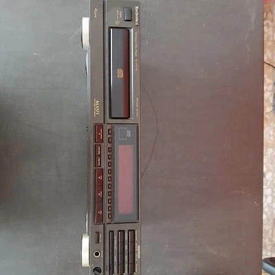 lettore cd hi fi Technics SL-P377A - Immagine 1 di 4