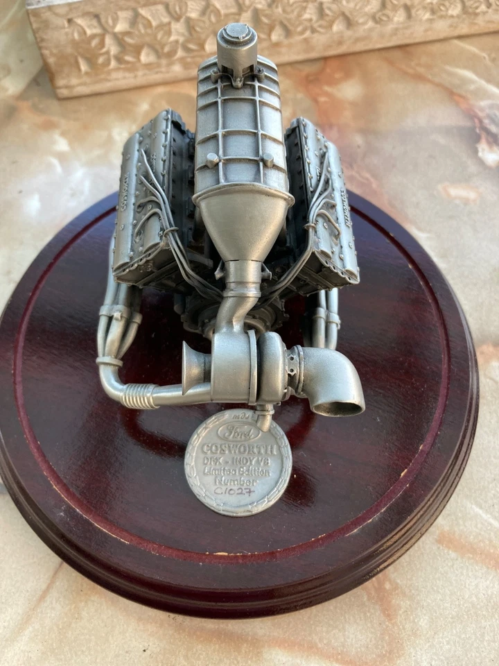 Ford Cosworth Turbo Engine Model Edizione limitata V8 Turbo Engine ILmor Indy Series. - Immagine 1 di 4