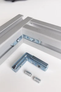 Innenwinkel Nut 8 für 30x30, 30x60, 40x40, 40x80 Aluprofile ALU Aluprofil - Bild 1 von 3