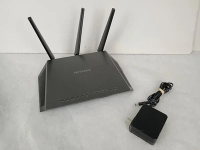 NETGEAR Nighthawk AC1900 R7000 Smart WiFi Router Dual Band Gigabit Wireless - Image 1 of 4