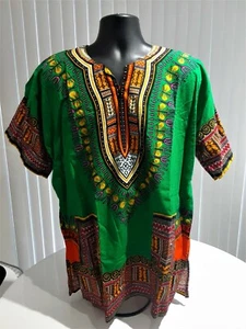 African Dashiki Men's Shirt Tribal Pattern Size Medium - Picture 1 of 2