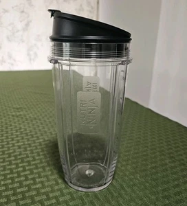 Nutri Ninja 24 oz Cup w/ Sip & Seal Lid for Auto IQ Blender Replacement ONLY - Picture 1 of 4