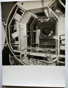 ERNO RAUMFAHRTTECHNIK_SPACELAB_MAN/MACHINE INTERACTION_ERNO SOFT MOCKUP BREMEN_ - Picture 1 of 4