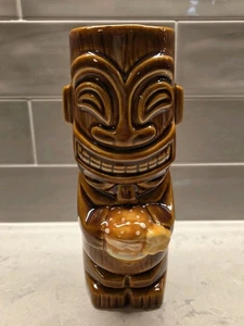 Taza Tiki Hamburguesa con queso en el paraíso Waikiki Tiki Farm Hawaii usada - Imagen 1 de 18