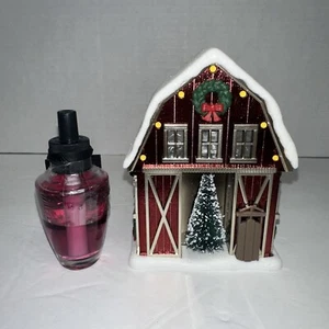 NEW Bath & Body Works Christmas Red Barn Wallflower Plug + Fragrance - Picture 1 of 3